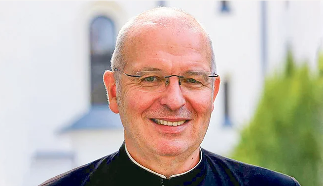 Pater Erich Bernhard